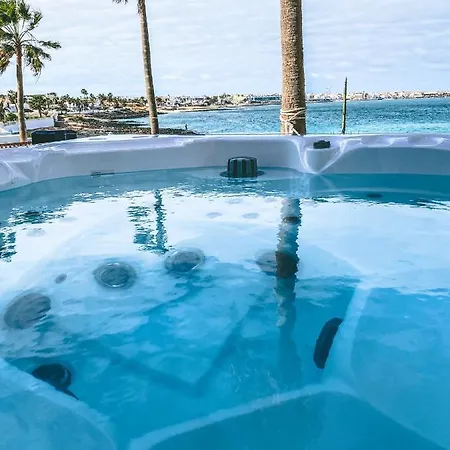 Flamencos By Veaco- Beachfront & Pool Villa