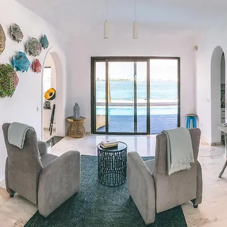 Flamencos By Veaco- Beachfront & Pool * Corralejo