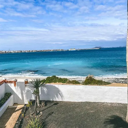 Flamencos By Veaco- Beachfront & Pool Villa Corralejo