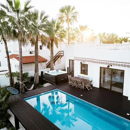 Flamencos By Veaco- Beachfront & Pool Corralejo